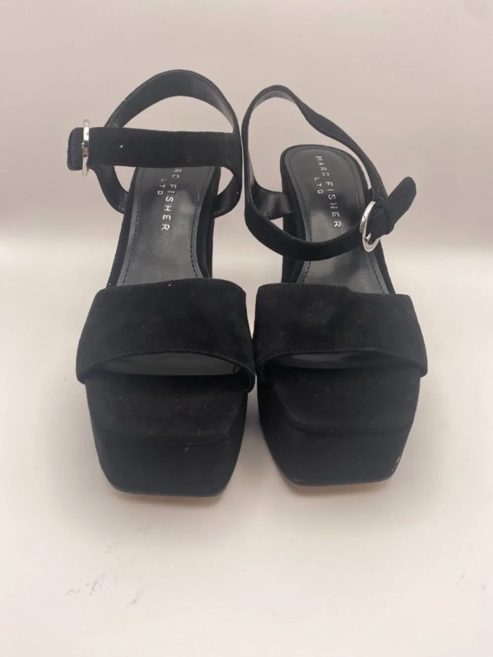 Marc Fisher LTD Women Cinthia Black Leather Platform Heel Sandal Sz 7